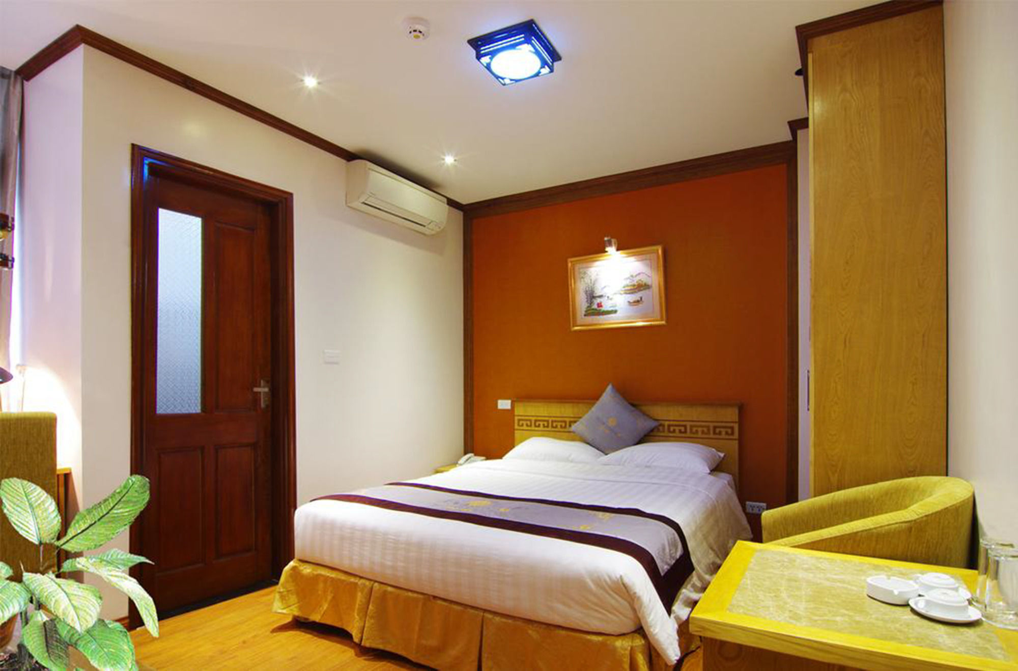 New Lotus Hotel Hanoi Eksteriør bilde
